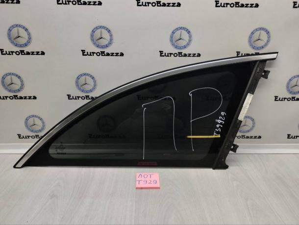 Форточка задняя правая Mercedes W251 А2516703450 А2516703450