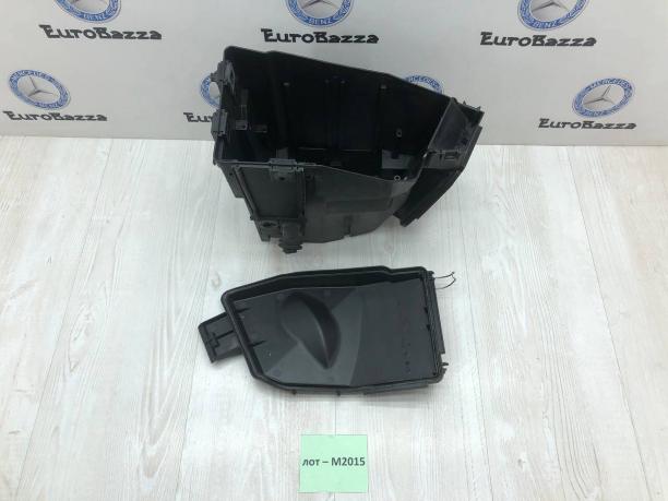 Корпус электронных блоков управления Mercedes W203 A2035451303