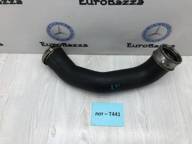 Патрубок интеркулера левый Mercedes W251 А2515281282 А2515281282