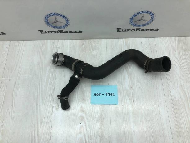 Патрубок радиатора правый Mercedes W251 A2515011582