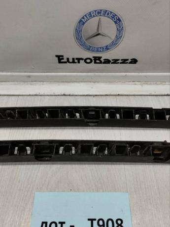 Кронштейн заднего бампера Mercedes W218 A2188800630