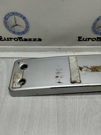 Рамка под передний номер Mercedes R230 A2308850781