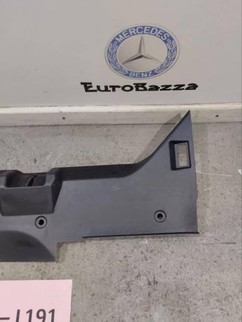 Накладка погрузочного контура Mercedes R170 A1706900525