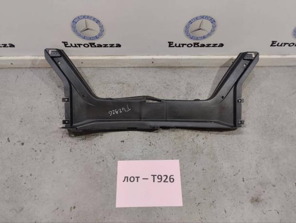 Накладка погрузочного контура Mercedes W203 A2036900525