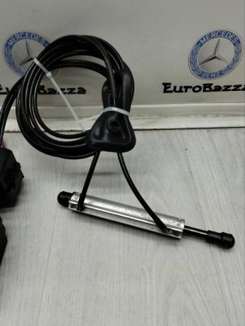 Привод крышки багажника Mercedes W251 A2518001248