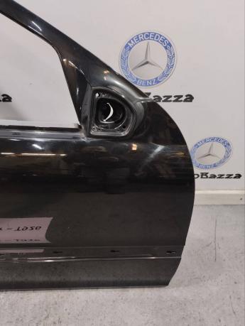 Дверь передняя правая Mercedes W203 A2037200205