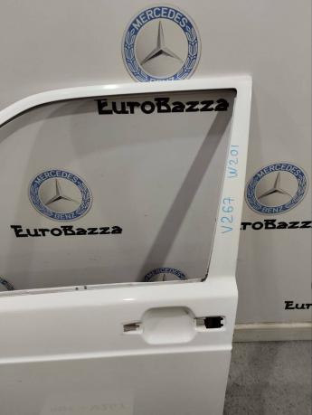 Дверь передняя левая Mercedes W201 A2017202305