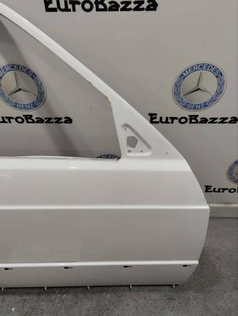 Дверь передняя правая Mercedes W201 A2017202405