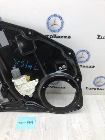 Стеклоподъемник задний правый Mercedes W251 A2517303379