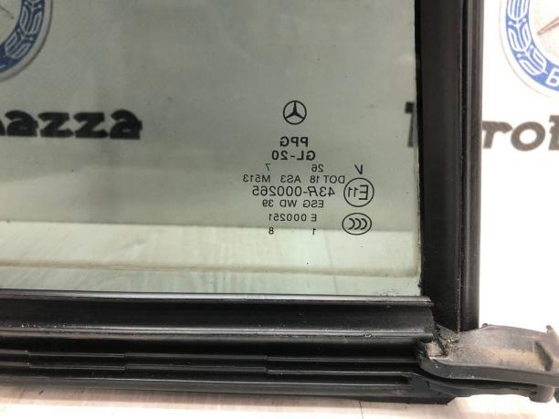 Форточка двери задняя левая Mercedes W251 A2517300155