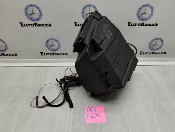 Корпус электронных блоков управления Mercedes W203 A2035452301