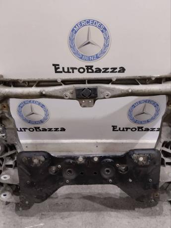 Передний подрамник Mercedes W203 A2036280557