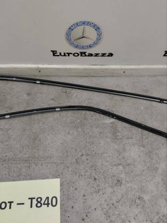 Молдинг крыши Mercedes W202 A2026902562