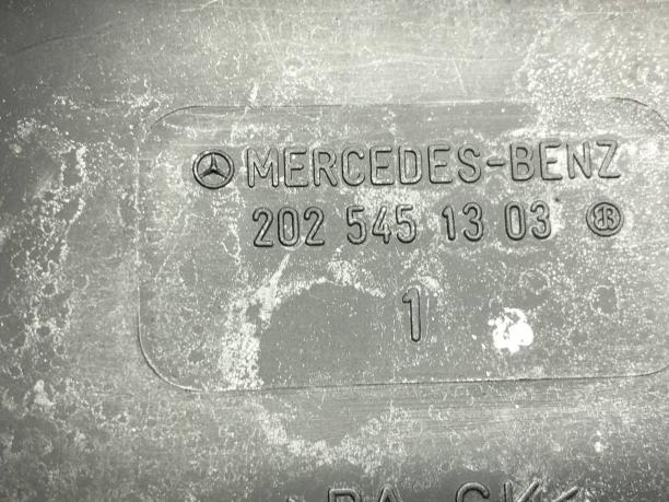 Крышка блока предохранителей Mercedes W202 A2025451303