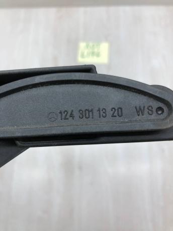 Педаль газа Mercedes W202 A1293010001