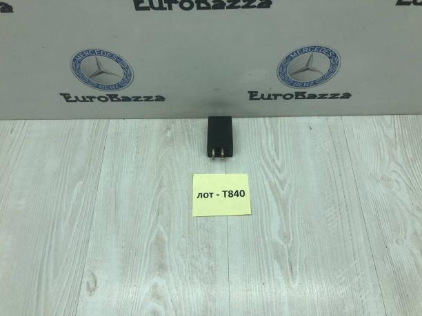 Реле бензонасоса Mercedes W202 A0035455005