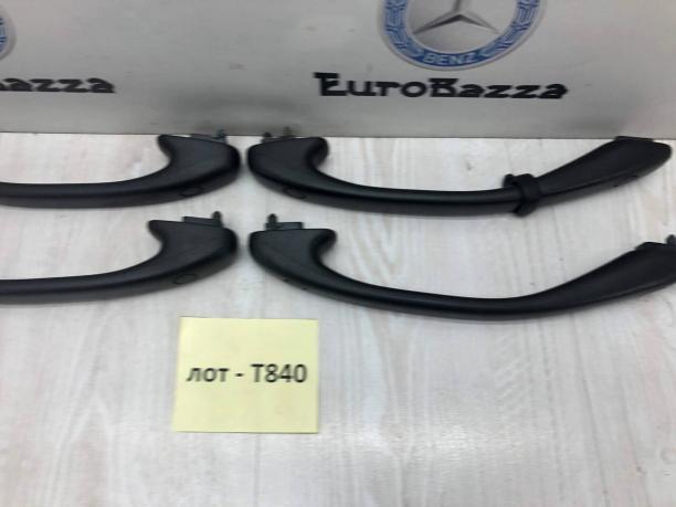 Ручка потолочная Mercedes W202 A2028100151