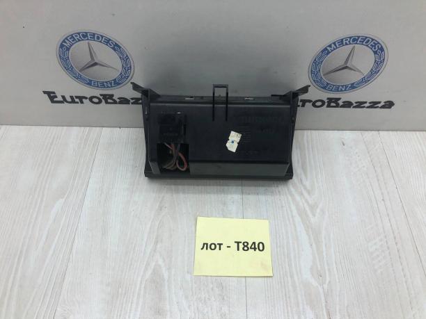 Пепельница Mercedes W202 A2028100230