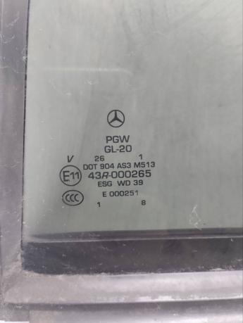 Форточка задней левой двери Mercedes W251 А2517301755 А2517301755