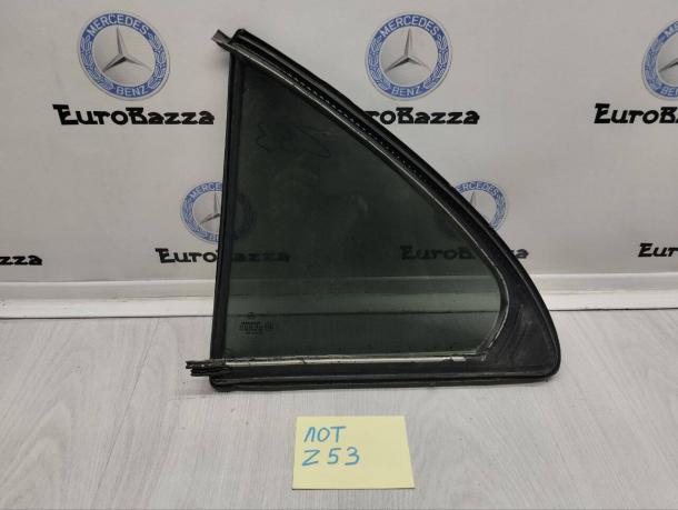 Форточка задней правой двери Mercedes W203 A2037300255