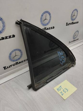 Форточка задней левой двери Mercedes W203 A2037300155