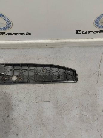 Накладка задней подножки Mercedes Sprinter W906 A9066860074