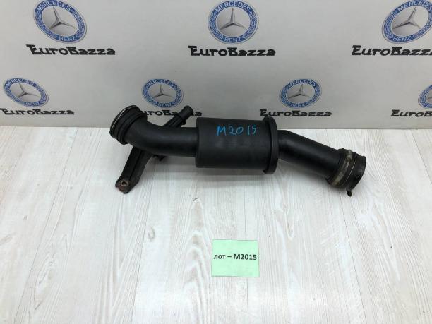 Патрубок интеркулера Mercedes М271 A2710902137