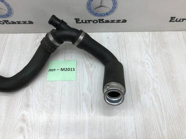 Патрубок радиатора нижний Mercedes W203 А2095012682 А2095012682