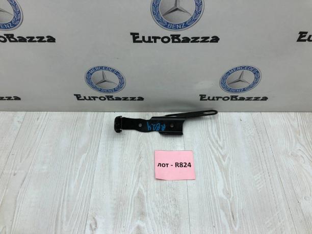 Кронштейн глушителя левый Mercedes X204 A2044926241