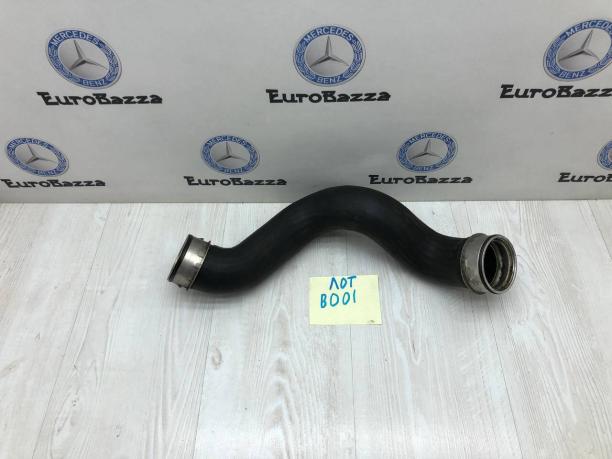 Патрубок интеркулера правый Mercedes W219 A2115282682