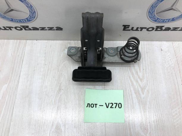 Замок капота Mercedes R230 A2308800164