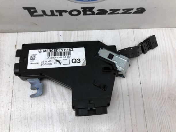 Блок управления антенной Mercedes R230 A2308201189