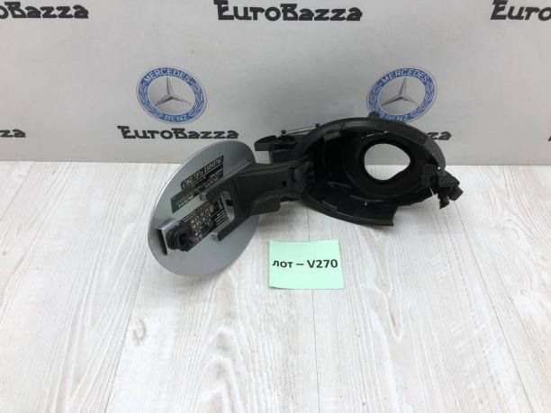 Лючок бензобака Mercedes R230 A2305841138