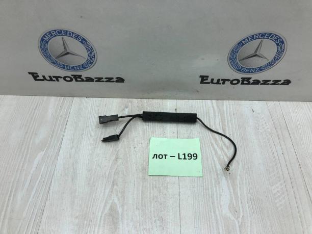 Усилитель антенны Mercedes W203 A2038200289