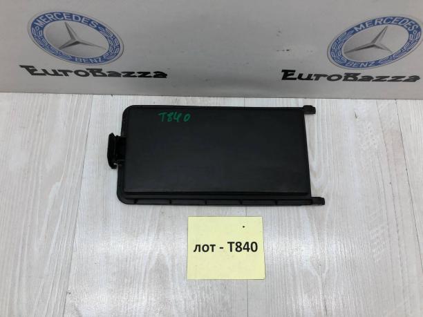 Крышка короба предохранителей Mercedes W202 A2025451303