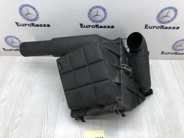 Корпус воздушного фильтра Mercedes W202 A1110940202