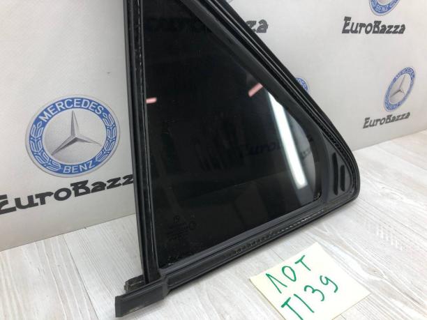 Форточка задней правой двери Mercedes W220 A2207300420