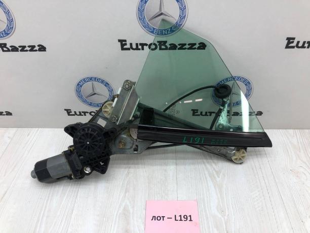 Заднее правое боковое стекло Mercedes R170 A1706700410