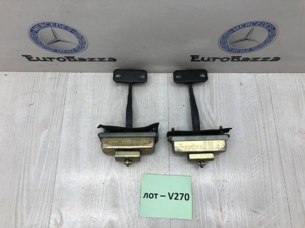 Ограничитель двери Mercedes R230 A2307200016