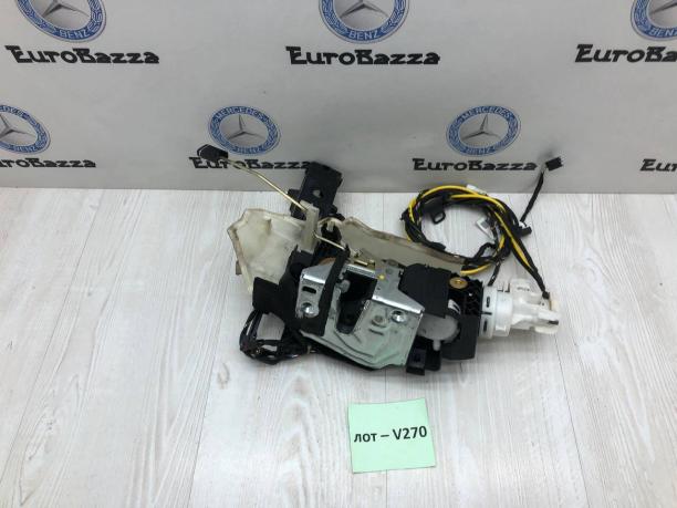 Замок левой двери KeyLess Go Mercedes R230 А2307200735 А2307200735