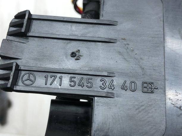 CD-чейнджер Mercedes R171 A2118700889