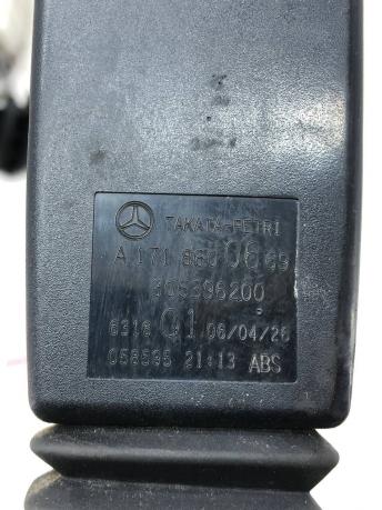 Ремни безопасности с ответной частью Mercedes R171 A1718600569