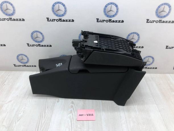 Подлокотник Mercedes R171 A1716800014