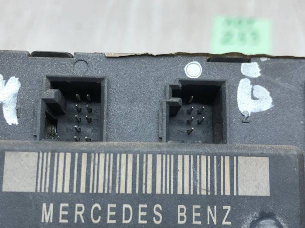 Блок управления передней двери Mercedes W203 A2038205626