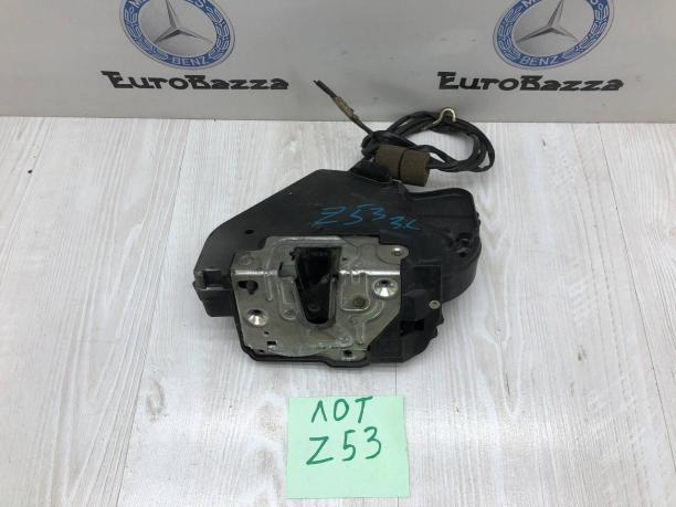 Дверной замок задний левый Mercedes W203 A2037300135