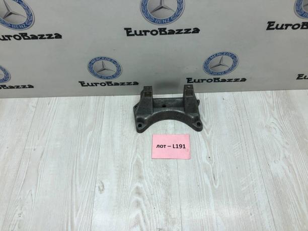 Кронштейн опоры АКПП Mercedes R170 A1402421340