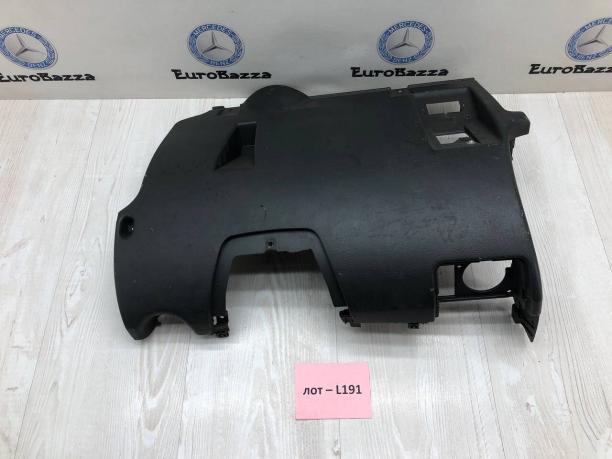 Нижняя накладка торпедо левая Mercedes R170 A1706801587