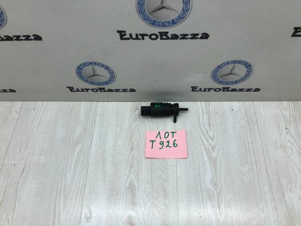 Насос стеклоомывателя Mercedes W203 A2218690121