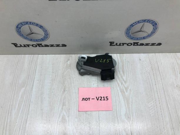 Блокиратор рулевой колонки Mercedes R171 A2034621130