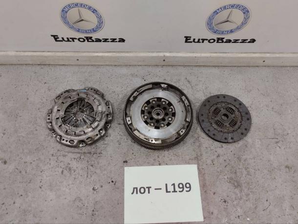 Маховик и корзина сцепление Mercedes Om646 A6460300505